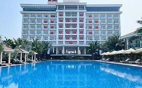 Gold Coast Hotel Resort & Spa